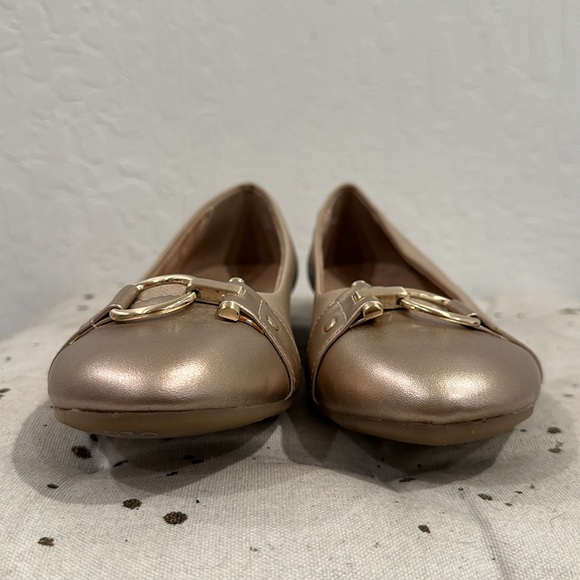 Aerosoles Flats Gold Brown Brand New Office Business Shoes Womans Size 9.5 - Picture 5 of 8